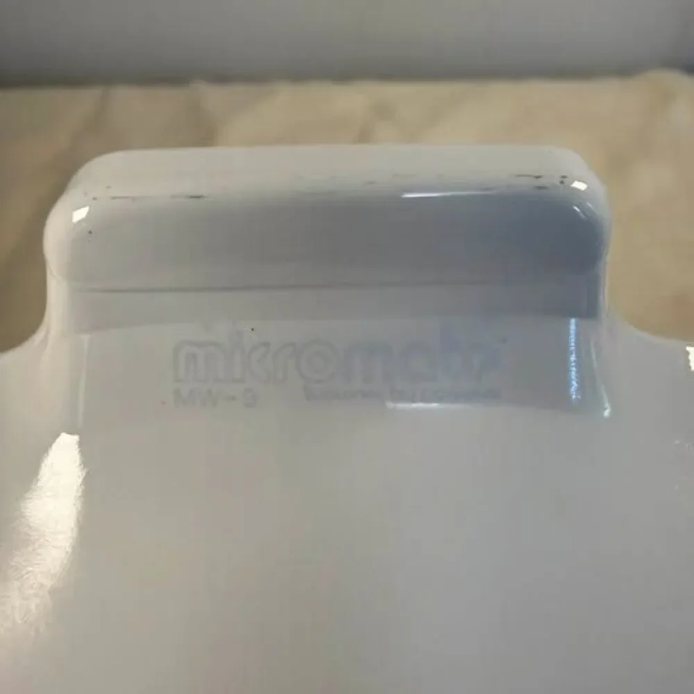 Corning Micromate MW-9 Browner Casserole Dish with Lid